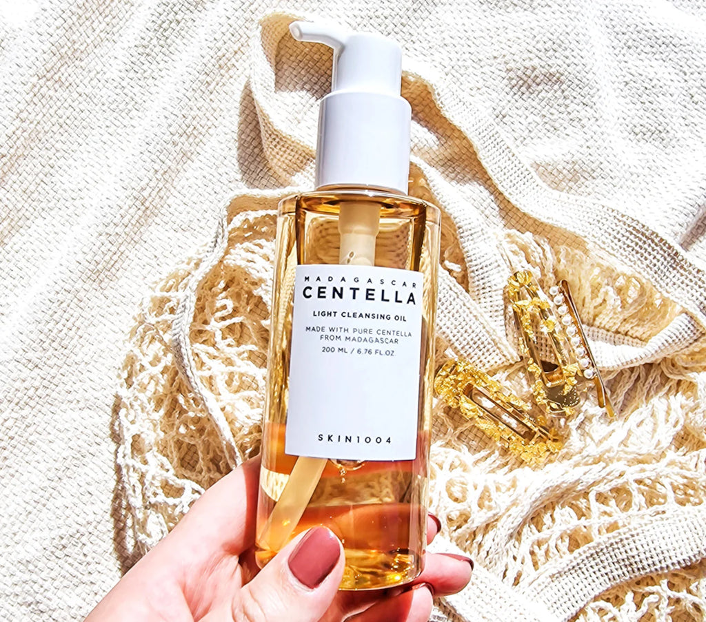 SKIN1004 Madagascar Centella Light Cleansing Oil
